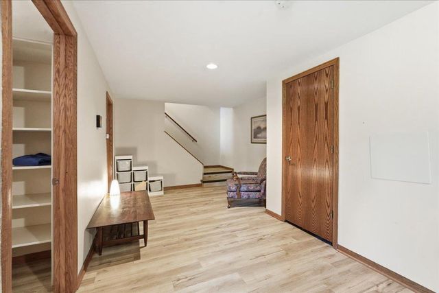6002 Lynbrook Lane, Madison, WI 53719