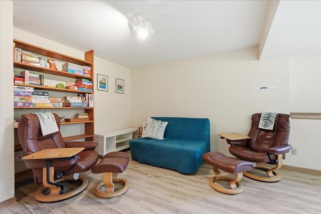 6002 Lynbrook Lane, Madison, WI 53719