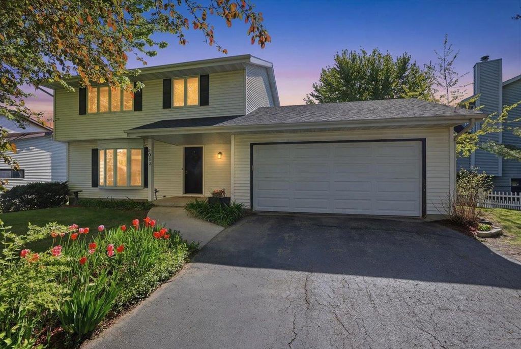 6002 Lynbrook Lane, Madison, WI 53719