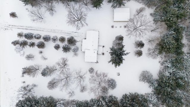 998 Tanney Lane, Hudson, WI 54016