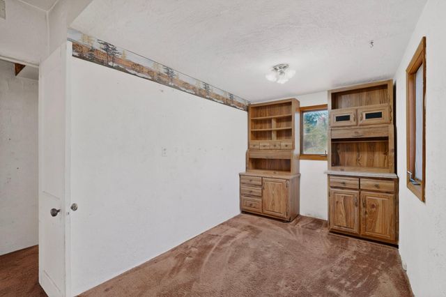 1109 57th Street NW, Albuquerque, NM 87105