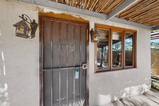 1109 57th Street NW, Albuquerque, NM 87105