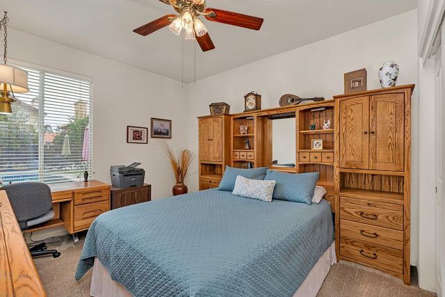 1022 Kathy St, Los Banos, CA 93635