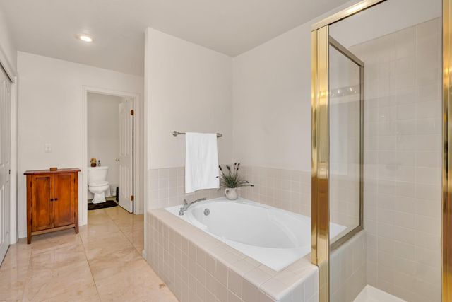 1022 Kathy St, Los Banos, CA 93635