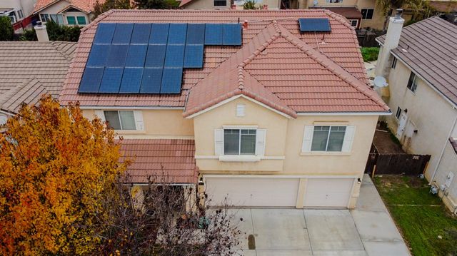 1022 Kathy St, Los Banos, CA 93635