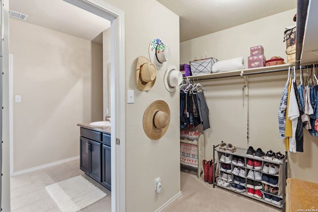 1321 W Nolte Farms, Seguin, TX 78155