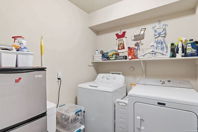 1321 W Nolte Farms, Seguin, TX 78155