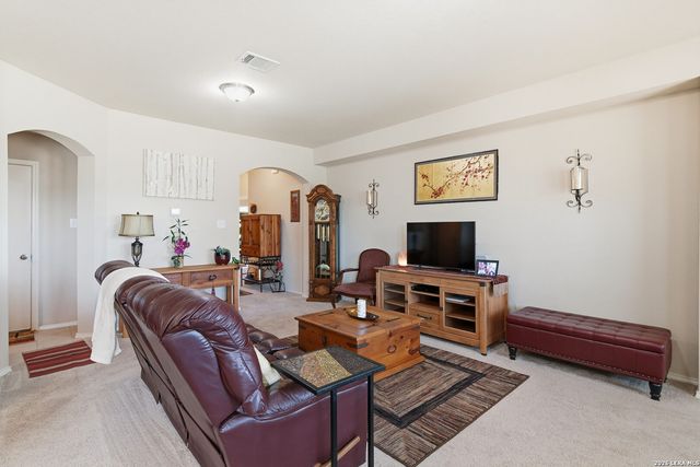 1321 W Nolte Farms, Seguin, TX 78155