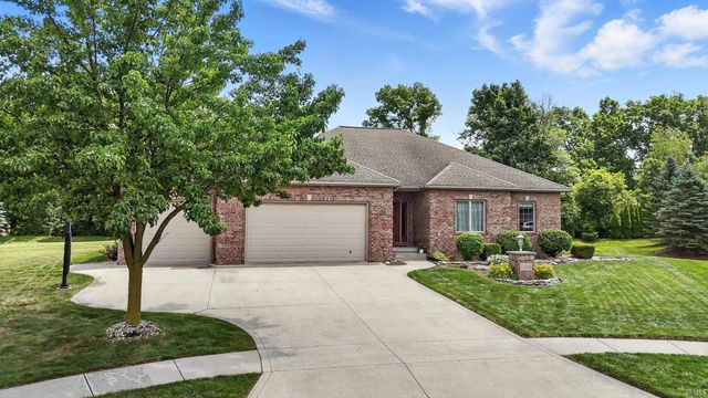 1208 Phaeton Way, Auburn, IN 46706
