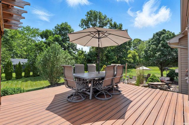 1208 Phaeton Way, Auburn, IN 46706