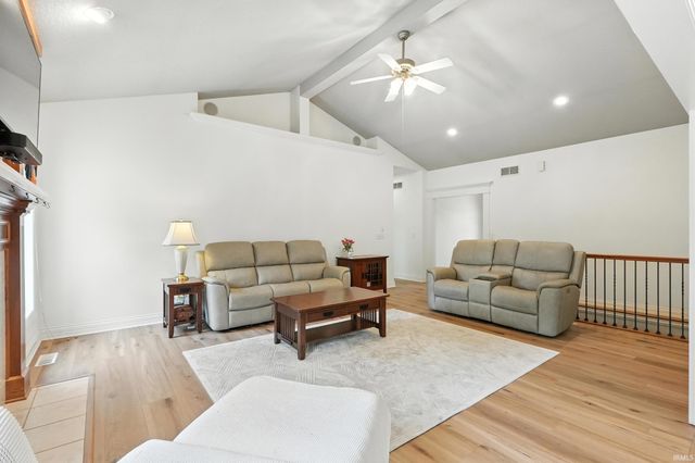 1208 Phaeton Way, Auburn, IN 46706