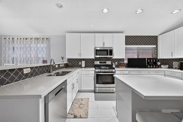 10219 Sulphur Stream Drive, Houston, TX 77095