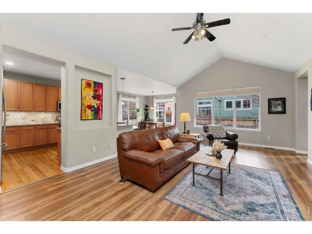 1615 Bluefield Ave, Longmont, CO 80504