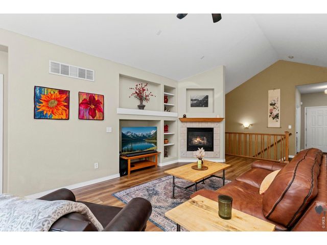 1615 Bluefield Ave, Longmont, CO 80504