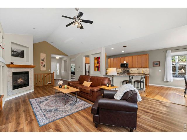 1615 Bluefield Ave, Longmont, CO 80504