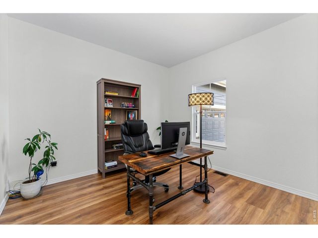 1615 Bluefield Ave, Longmont, CO 80504