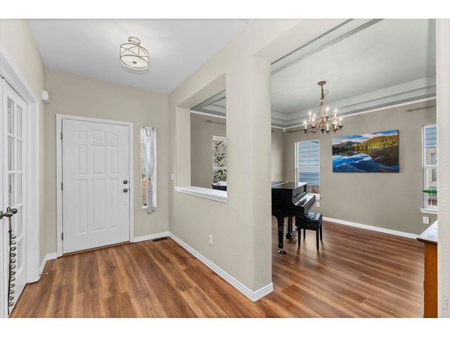 1615 Bluefield Ave, Longmont, CO 80504