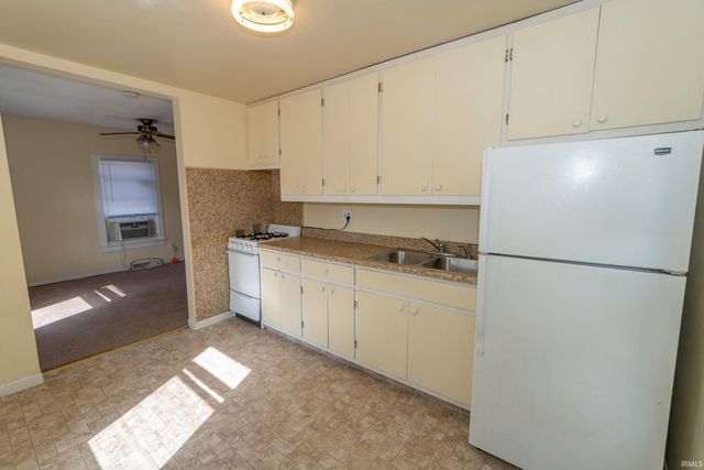 602 E Battell Street, Mishawaka, IN 46545