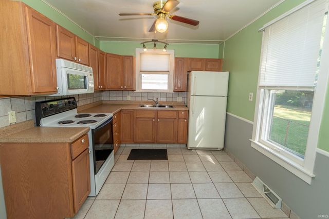 602 E Battell Street, Mishawaka, IN 46545