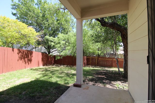 13142 WILLOWTHORN LN, San Antonio, TX 78249