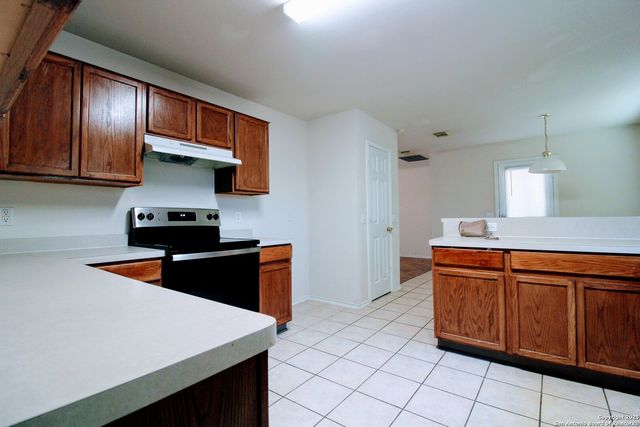 13142 WILLOWTHORN LN, San Antonio, TX 78249