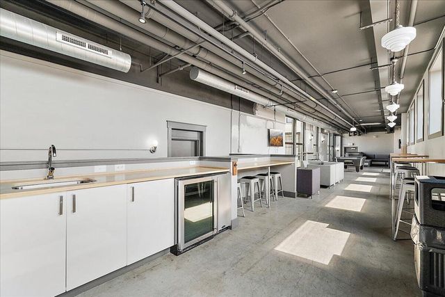 600 Broadway Avenue Nw 421, City Of Grand Rapids, MI 49504
