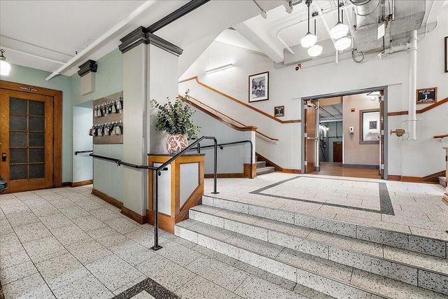 600 Broadway Avenue Nw 421, City Of Grand Rapids, MI 49504