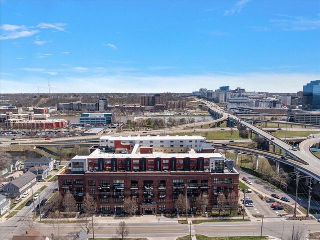 600 Broadway Avenue Nw 421, City Of Grand Rapids, MI 49504
