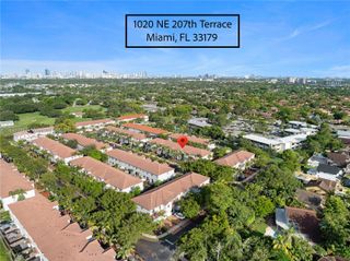 1020 NE 207th Ter, Miami, FL 33179