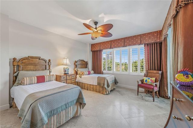 8930 Bay Colony DR # 301, Naples, FL 34108