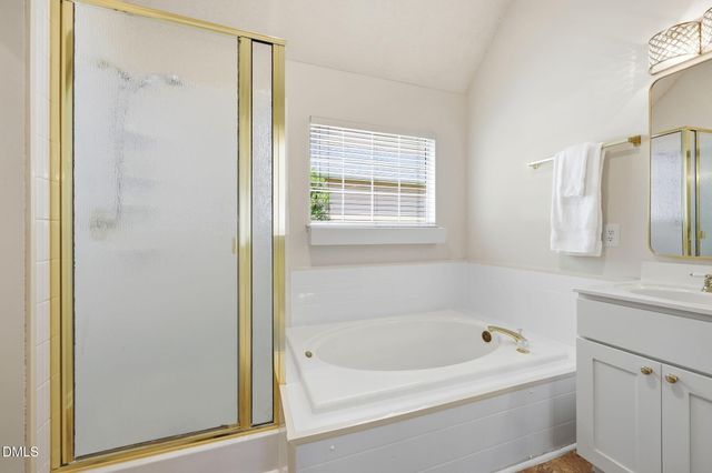 104 Covington Drive, Chapel Hill, NC 27514