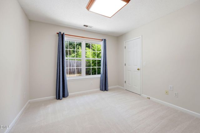 104 Covington Drive, Chapel Hill, NC 27514