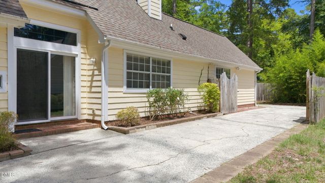 104 Covington Drive, Chapel Hill, NC 27514