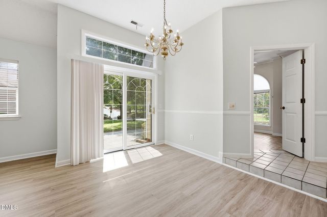 104 Covington Drive, Chapel Hill, NC 27514