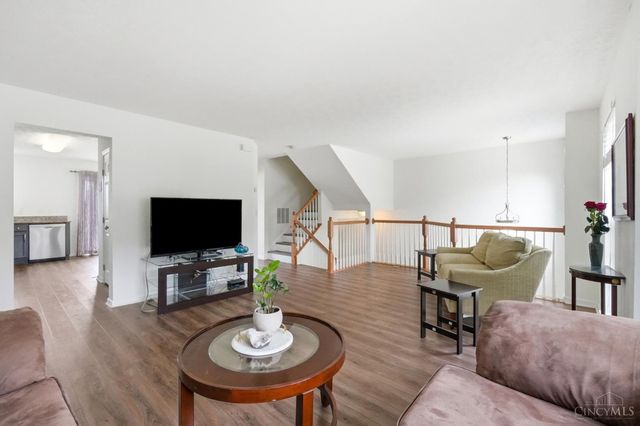 7495 Victoria Falls Avenue, Deerfield Twp., OH 45039
