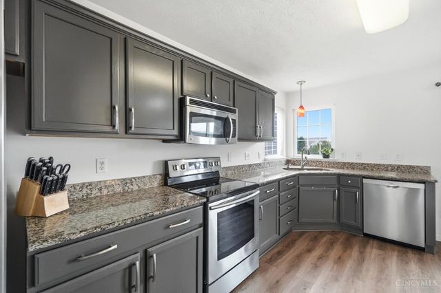 7495 Victoria Falls Avenue, Deerfield Twp., OH 45039