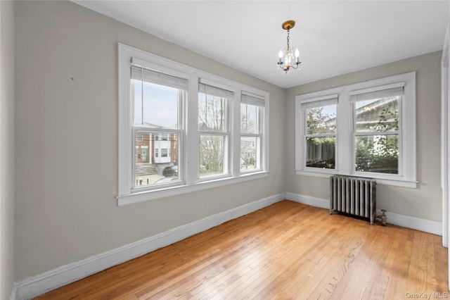 41-29 248th Street, Little Neck, NY 11363