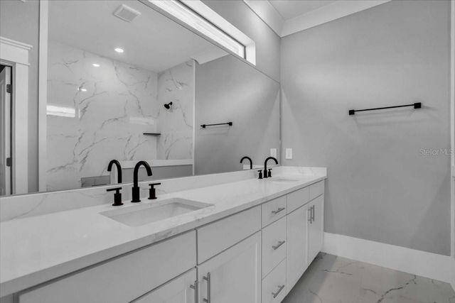 15018 OXFORD GREY DRIVE, Bradenton, FL 34211