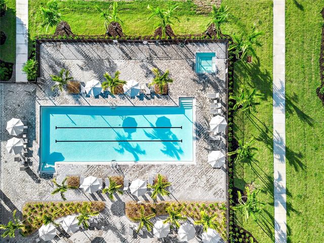 15018 OXFORD GREY DRIVE, Bradenton, FL 34211