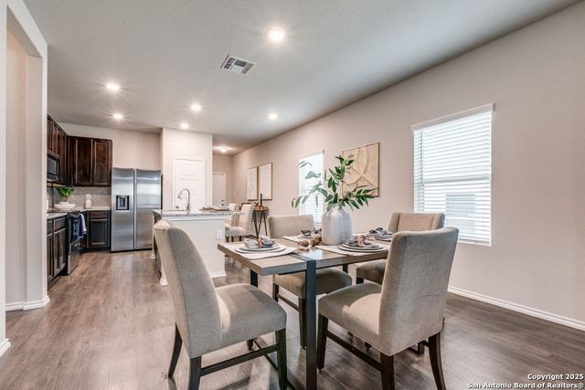 4222 Brigade Bend, Converse, TX 78109