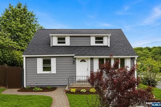 1 Lorelei Road, West Orange, NJ 07052