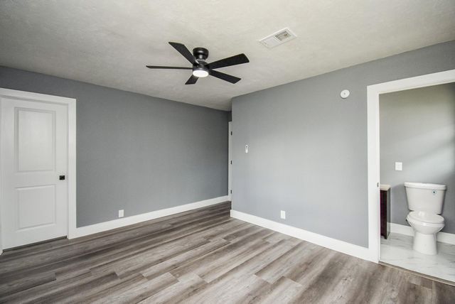 6513 Jackwood Street, Houston, TX 77074