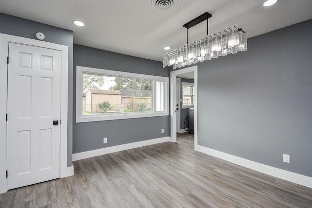 6513 Jackwood Street, Houston, TX 77074