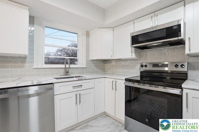 3120 Hilly Road, Bethlehem City, PA 18017