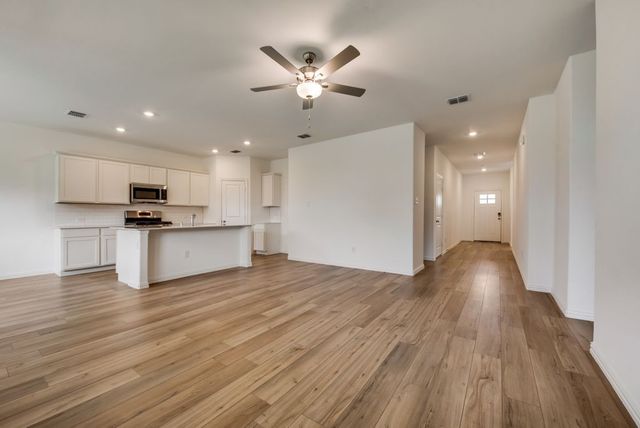 201 Hazlenut Drive, Azle, TX 76020