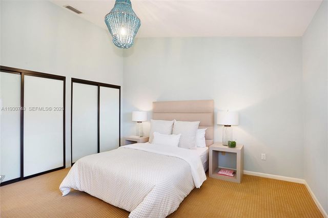 2000 S Bayshore Dr 27, Coconut Grove, FL 33133