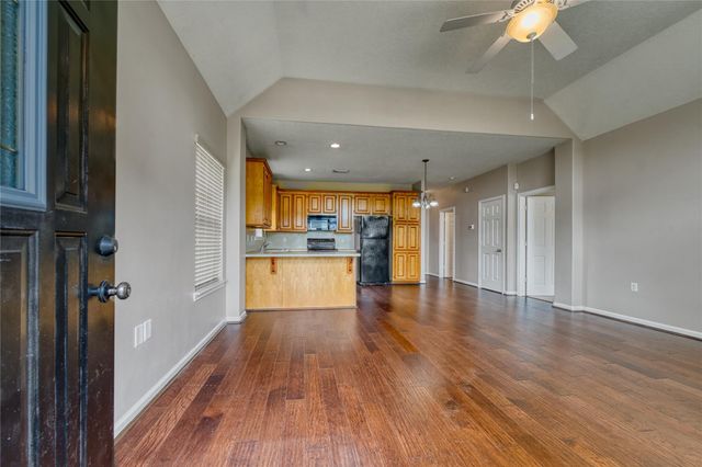 770 Hunt Road 314, Baytown, TX 77521