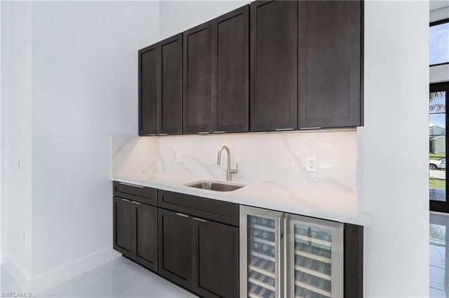 4240 NW 33rd LN, Cape Coral, FL 33993