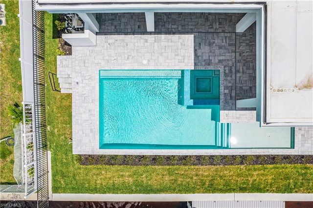 4240 NW 33rd LN, Cape Coral, FL 33993