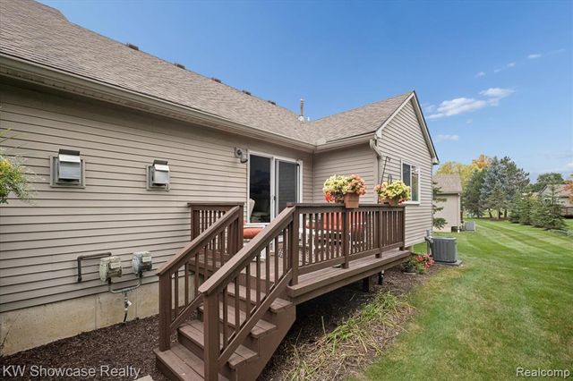 135 Newberry Lane, Marion, MI 48843